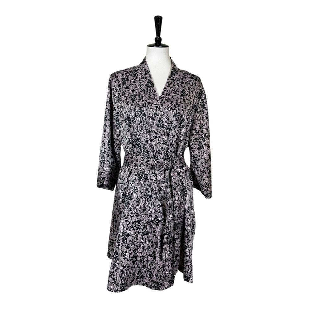 Cabernet Robe Satin Pockets Tie Waist Black Pink Lace Print Women’s Size Large